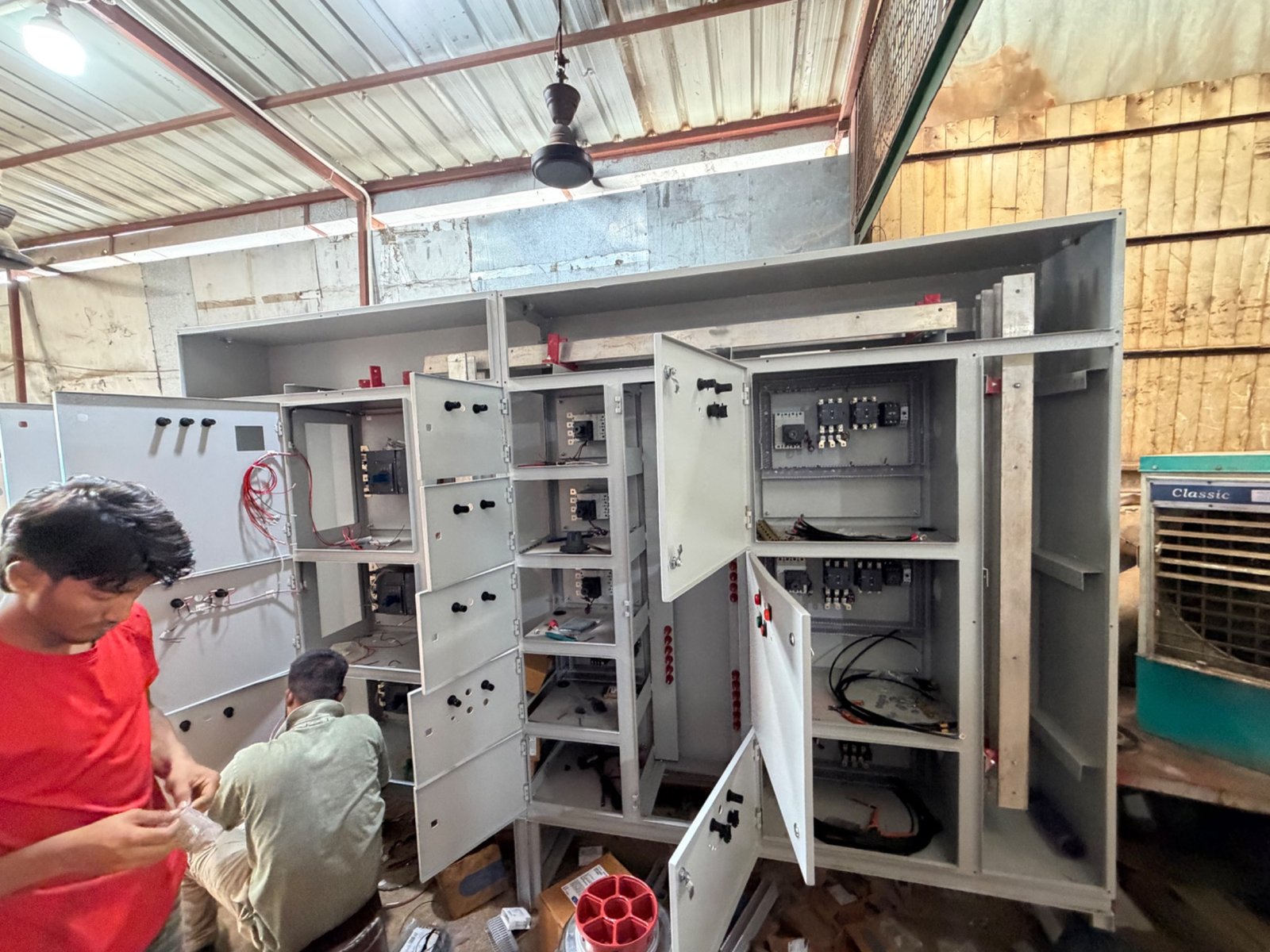 Electrical control panel internal wiring