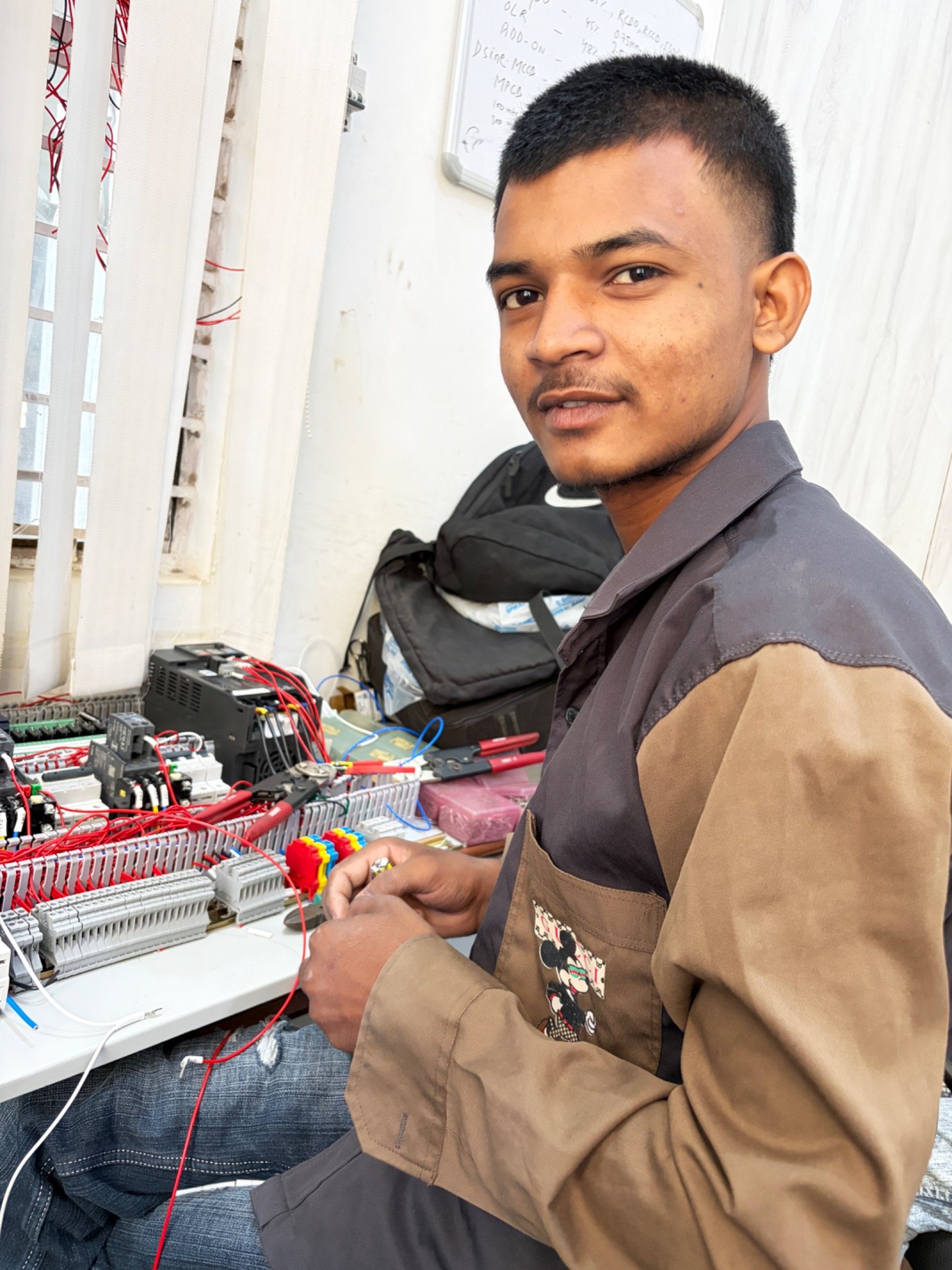 Industrial electrical panel workmanship